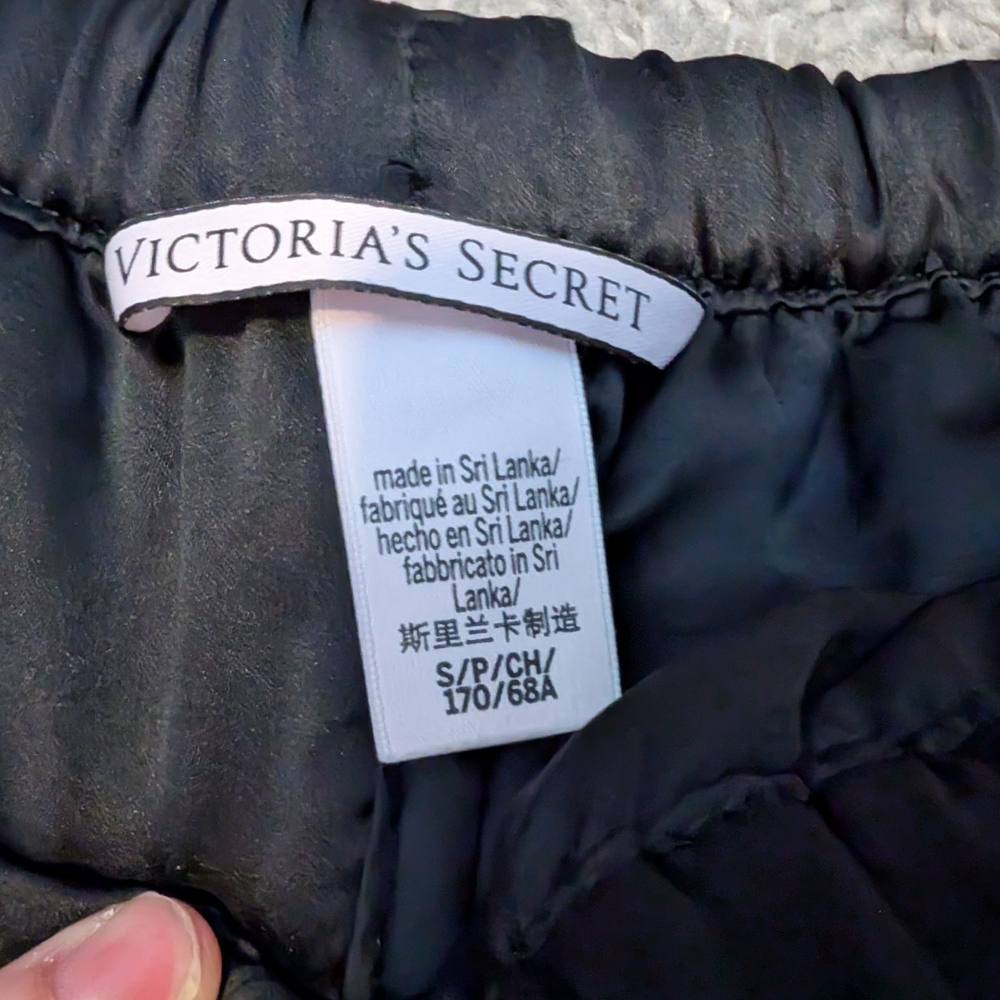 3 For $24 Victoria's Secret Black and Gold Lounge Shorts - Picture 5 of 6